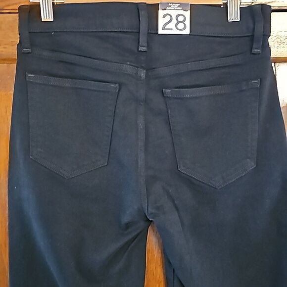 GAP Classic Straight Mid-Rise Denim, Black, Size 6 Tall, NWT - Picture 8 of 13